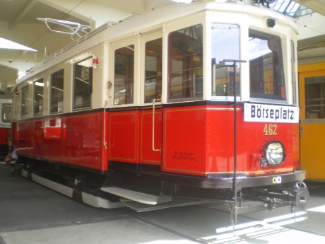 historical strassenbahn #462